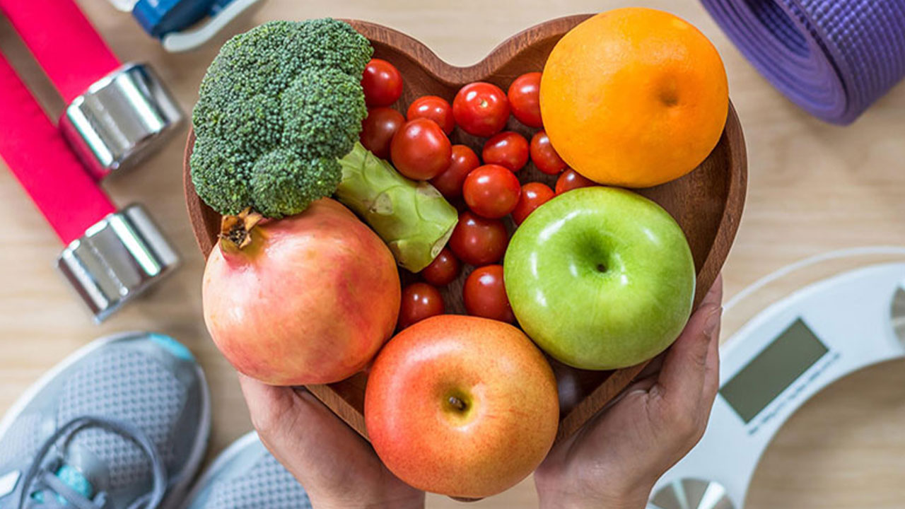 How calories work and how to create a calorie deficit